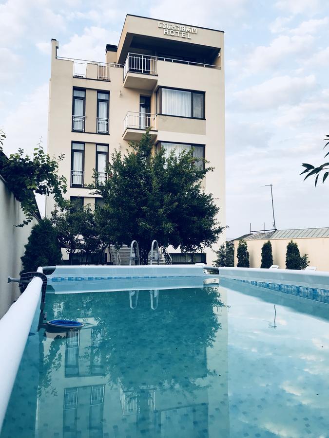 فندق كينغ توم تبليسي المظهر الخارجي الصورة